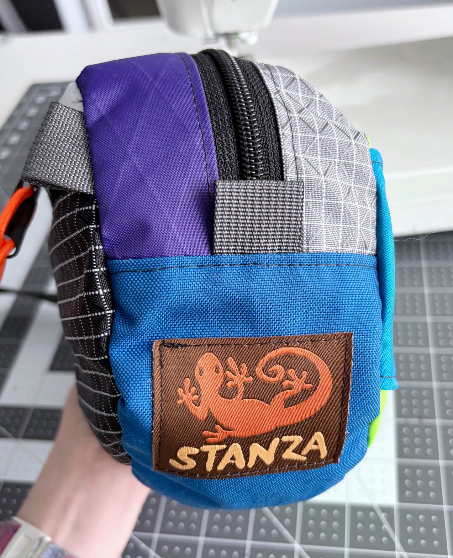 landslide belly bag