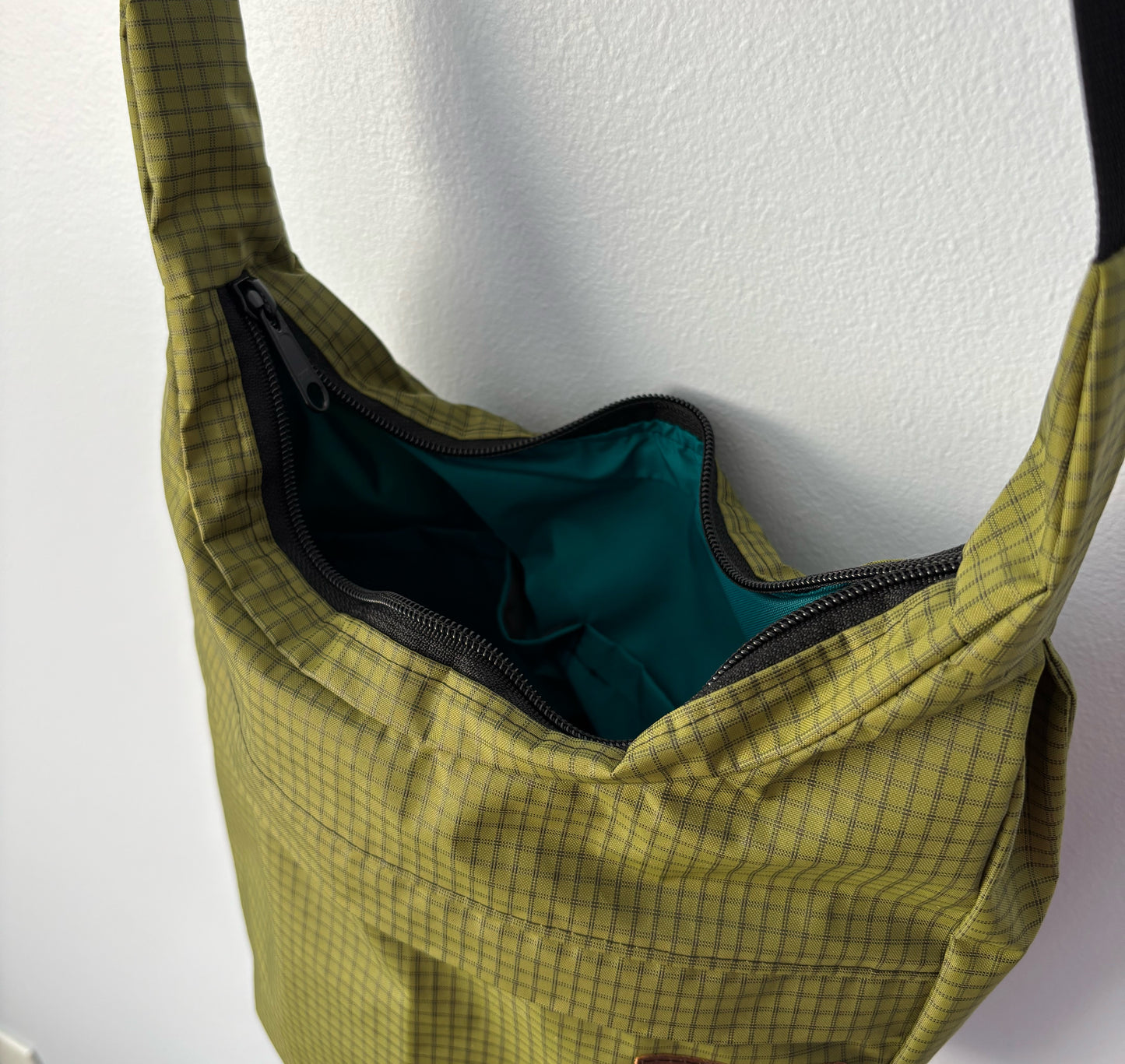 olive oil crossbody bag