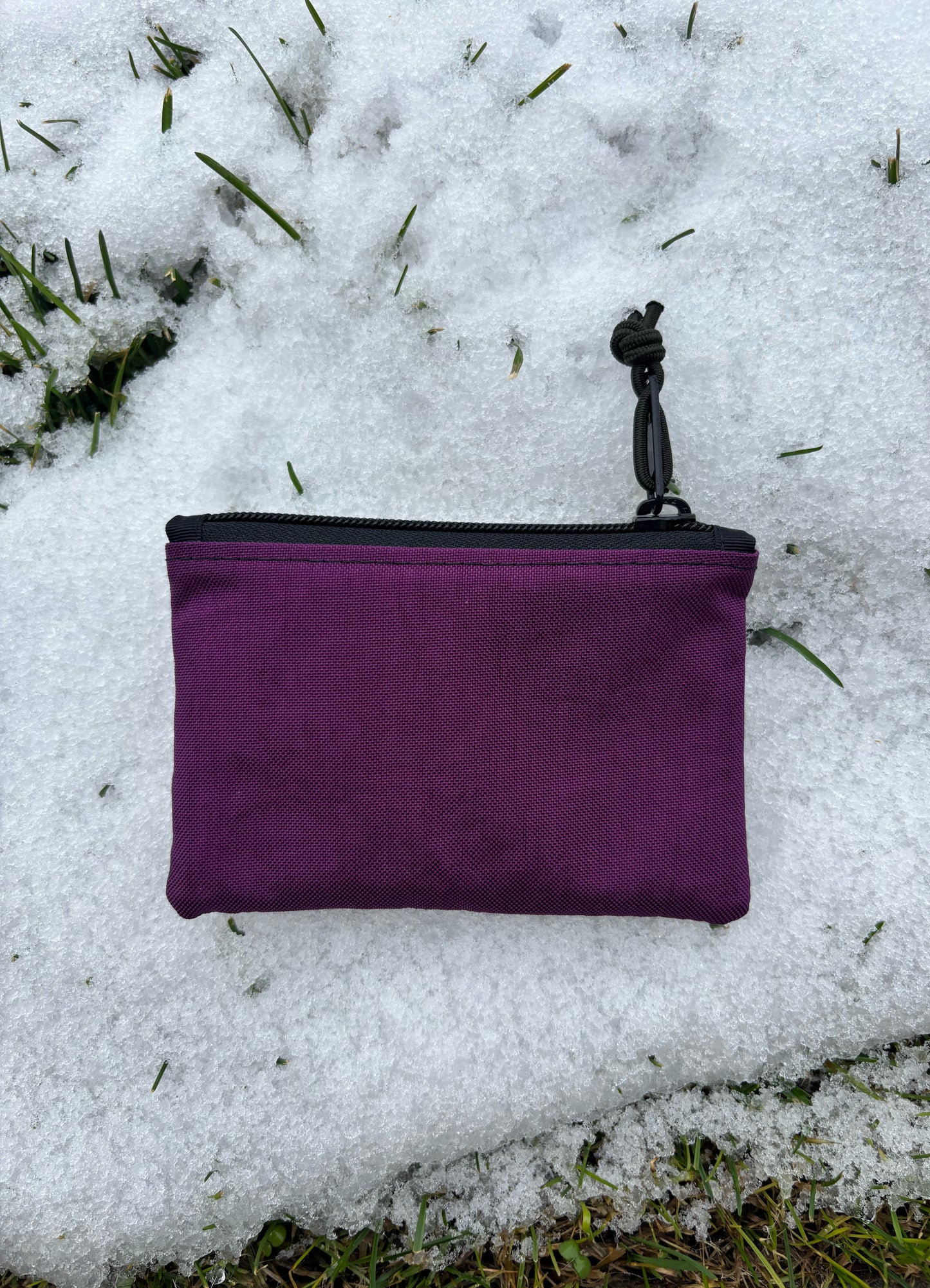 white/purple mini pouch
