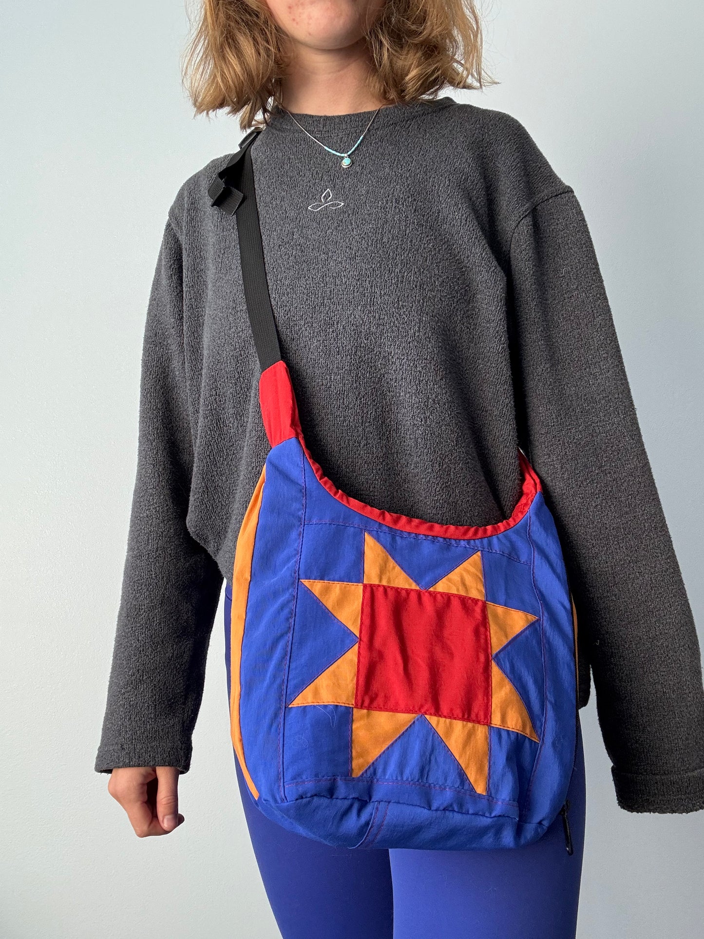 sawtooth star crossbody bag