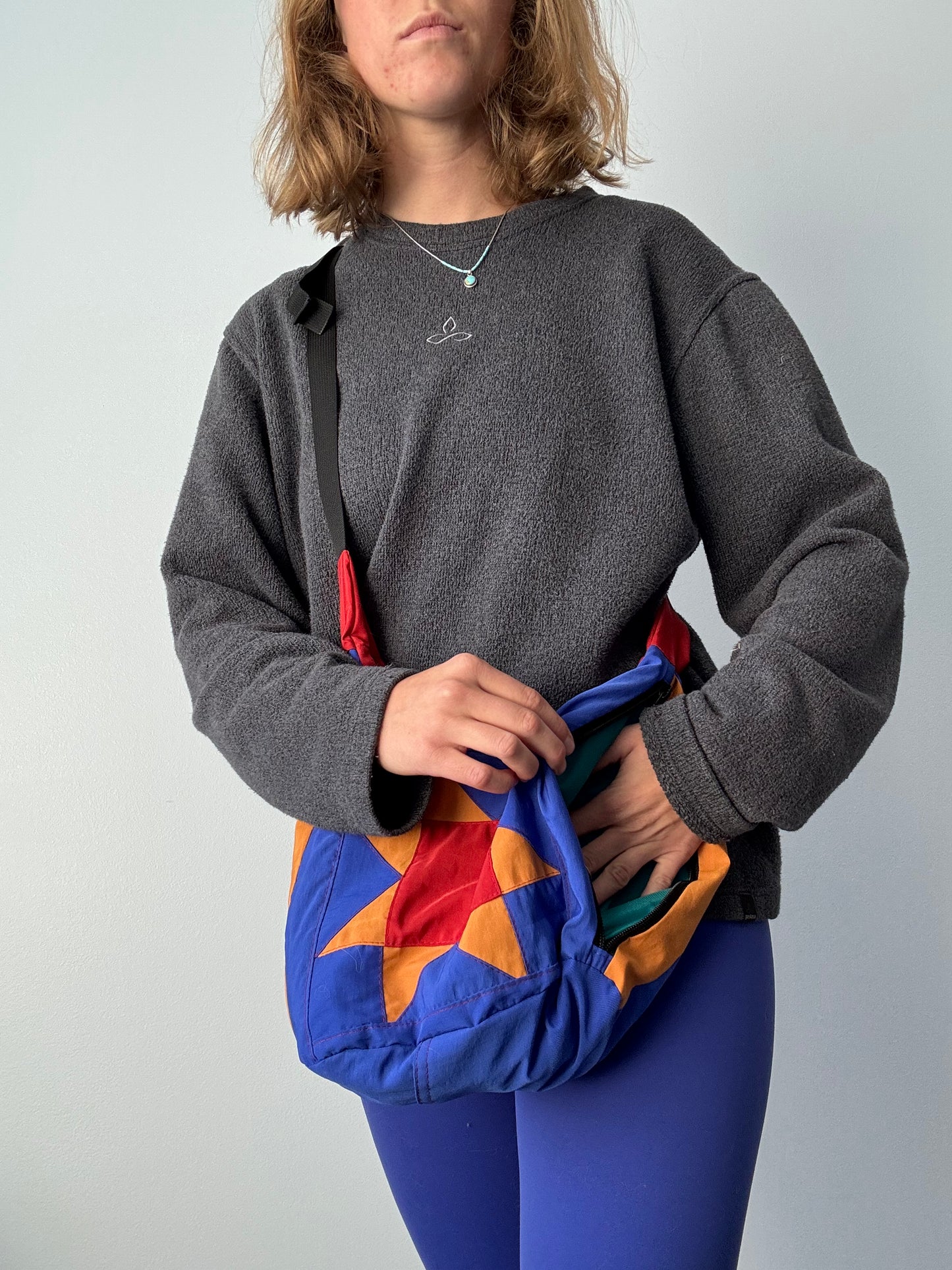 sawtooth star crossbody bag