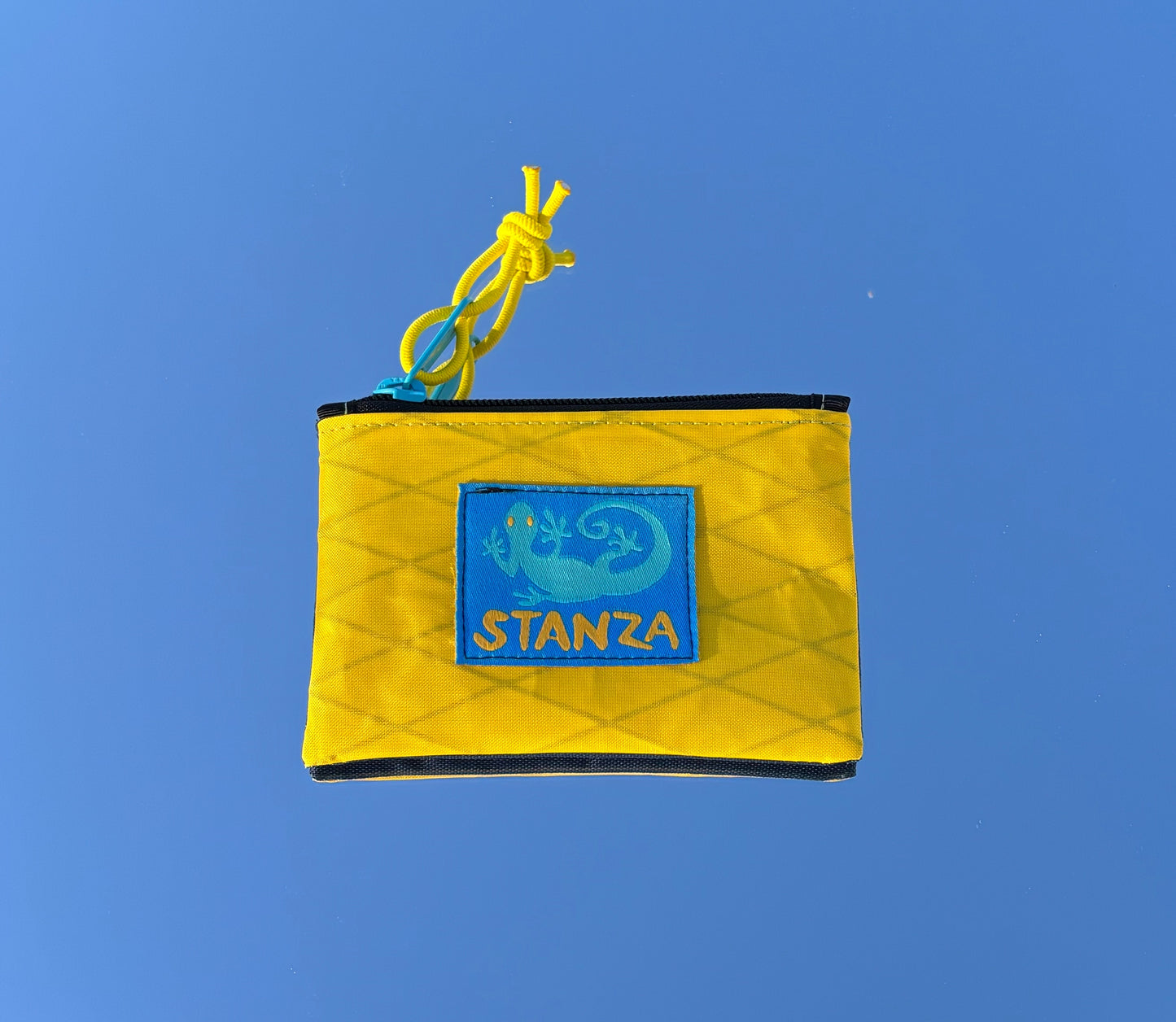 cerveza mini pouch