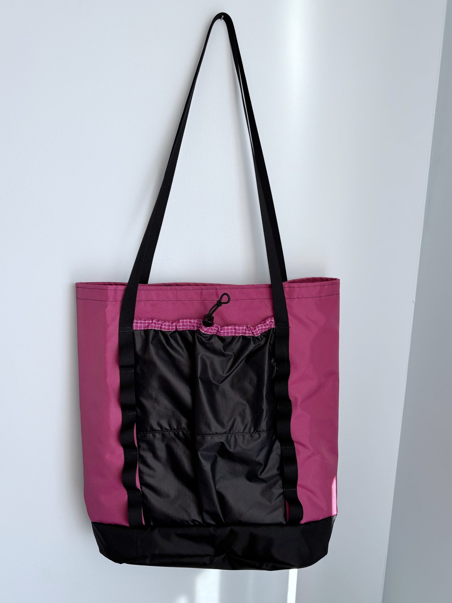 hot pink tote